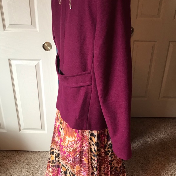 Double-breasted Wool Raspberry Jacket Lined in Leopard Print Like New Sz Med - Picture 6 of 16